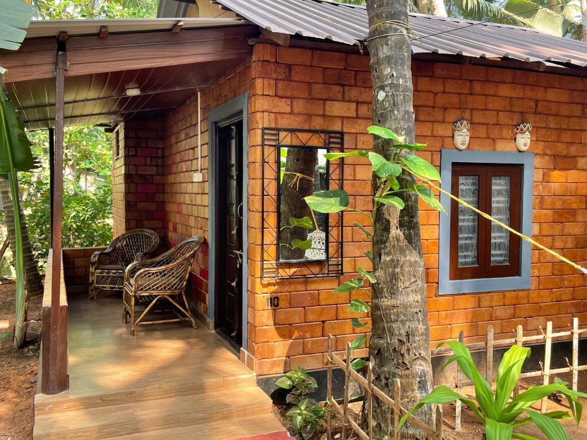 פטנם Palm Trees Ayurvedic Heritage מראה חיצוני תמונה
