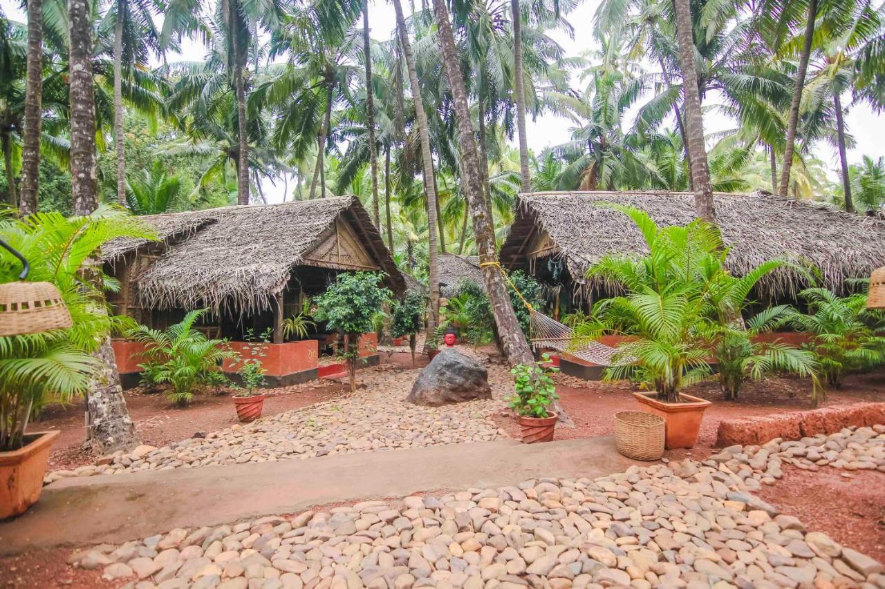 פטנם Palm Trees Ayurvedic Heritage מראה חיצוני תמונה